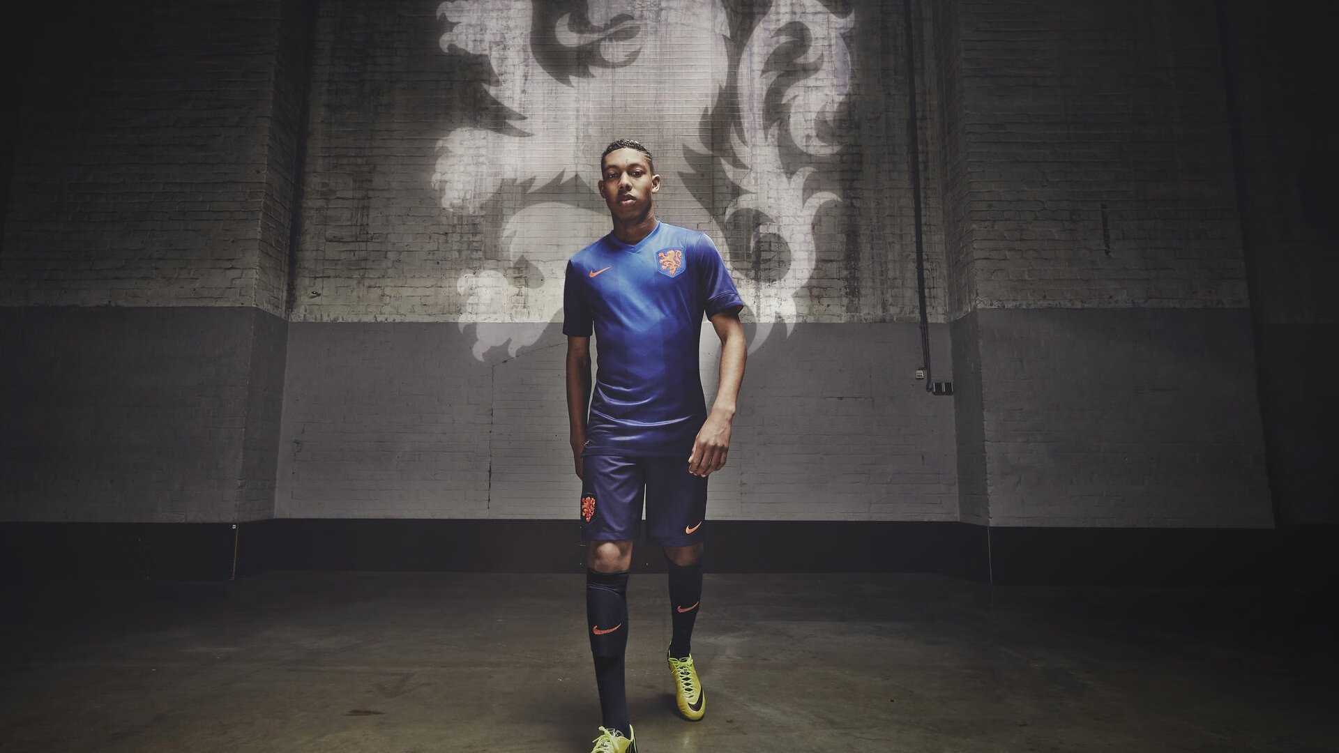 水球关键场次摩纳哥团结应对